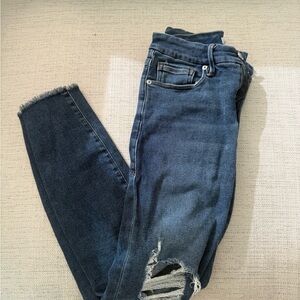 Stylish Blue Distressed Women Jeans